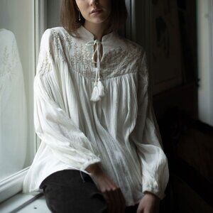 Voriagh Marla Embroidered Cotton Crepe Blouse Cream